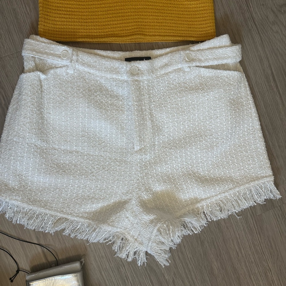 Plus Size Tweed Fringe Shorts
